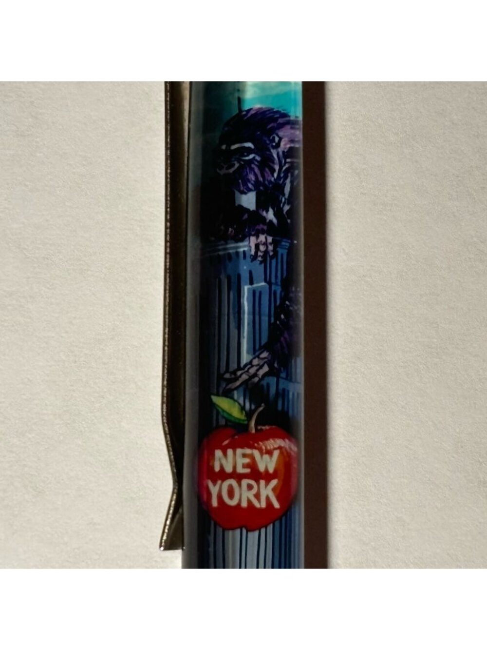 The Big Apple New York City Floaty Pen King Kong Empire State Building Vintage
